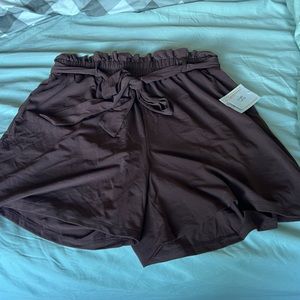 LulaRoe Ella Shorts NWT